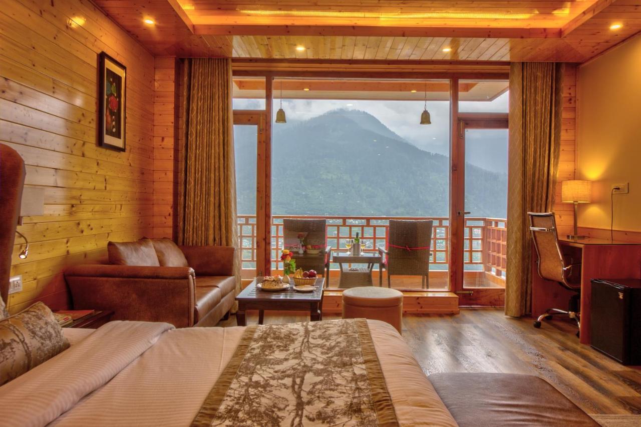 The Holiday Villa Resorts & Spa Manāli Eksteriør billede