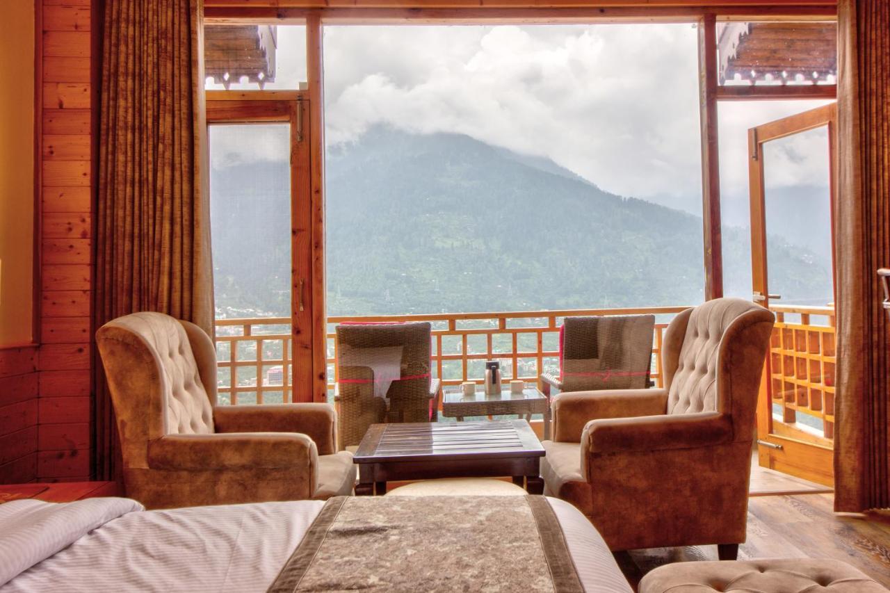 The Holiday Villa Resorts & Spa Manāli Eksteriør billede