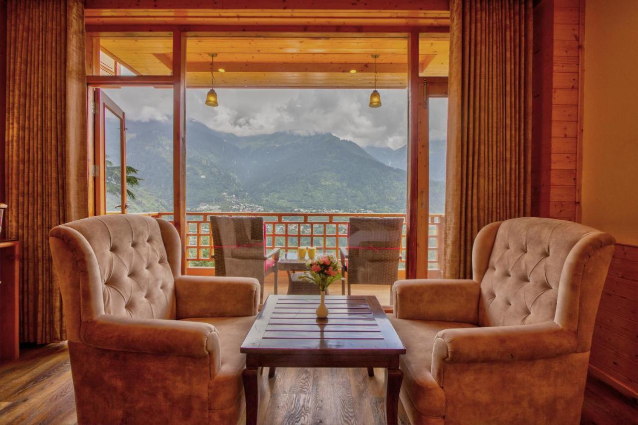 The Holiday Villa Resorts & Spa Manāli Eksteriør billede
